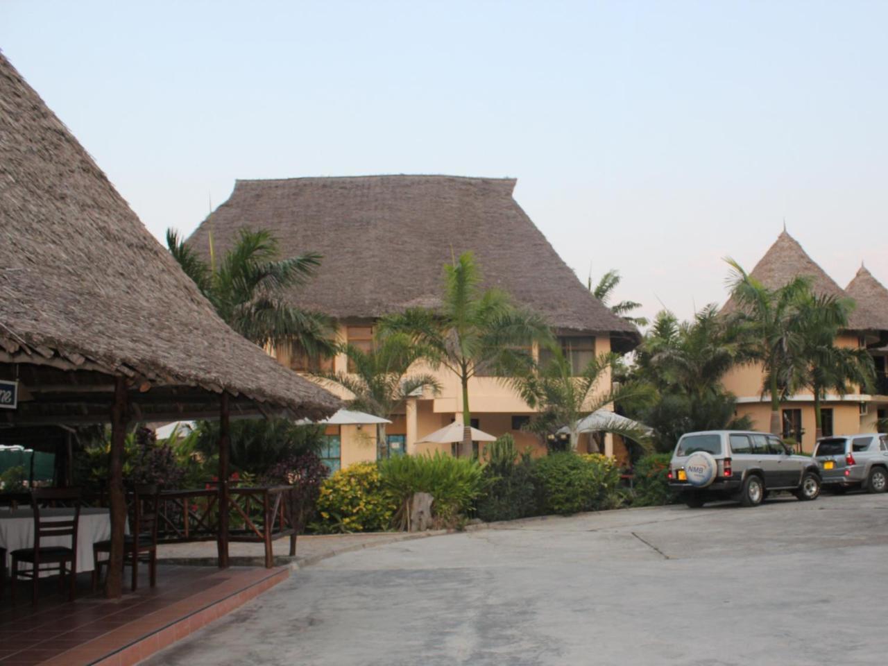 Millennium Sea Breeze Resort Bagamoyo Exterior photo